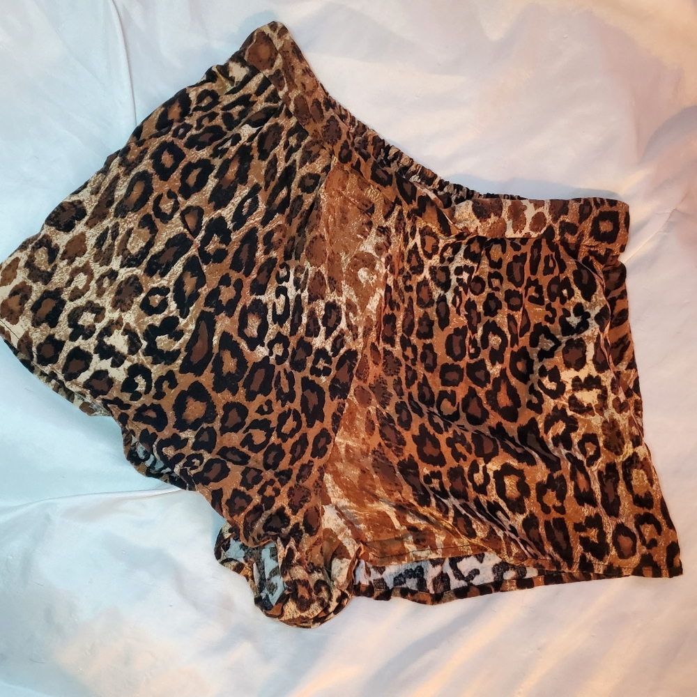 Charlotte Russe | Leopard shorts